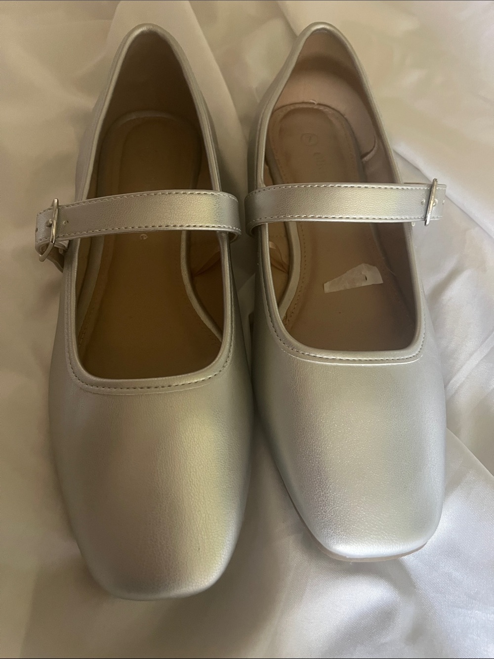 Olivia & Kate Silver Mary Jane Ballet Flats - Picture 2 of 5